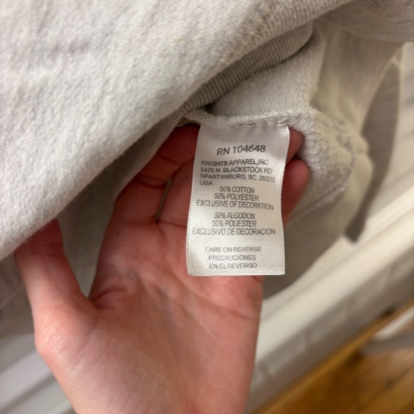 Like New UCLA Crewneck Size Small - Picture 5 of 5